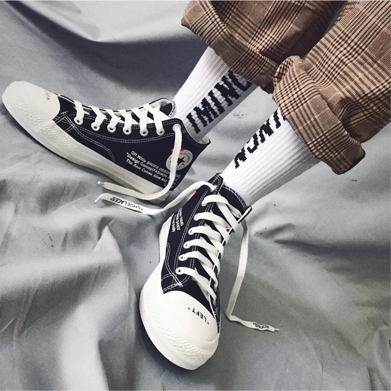 

IMINCN 1Pair Original New Design Young People Hiphop INS gay lgbt Cotton Dance Street High Fashion man boy Black White Sock