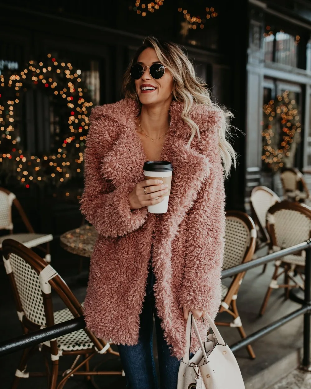 

Winter Jacket Women 2019 Warm Faux Fur Teddy Coat Vintage Turn-down Collar Fur Furry Bomber Jacket Outerwear Plus Size Overcoat