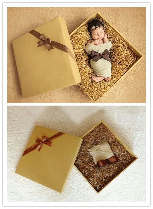 

Wooden Case Gift Box with Blanket Hairband and Riband lovely Photoshoot Props newborn photography prop