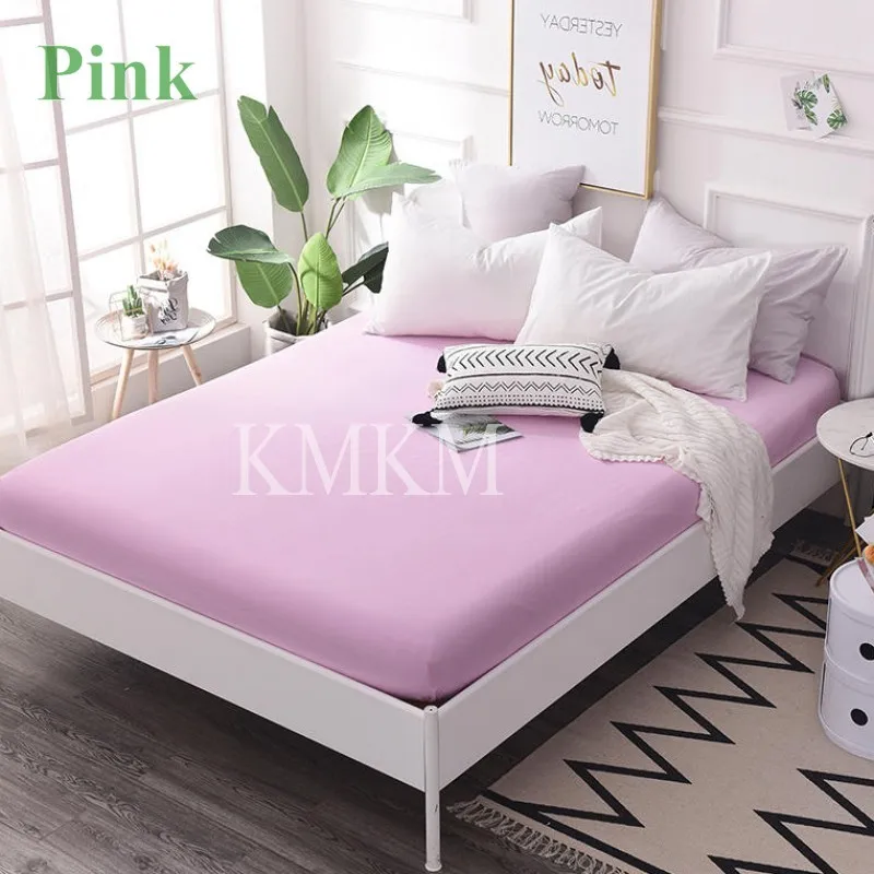pink bed sheet