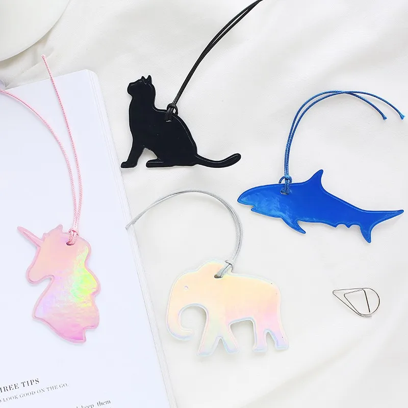 

1 pcs animal laser series PU leather material bookmark Paper clips escolar bookmarks kawaii stationery school supplie papelaria