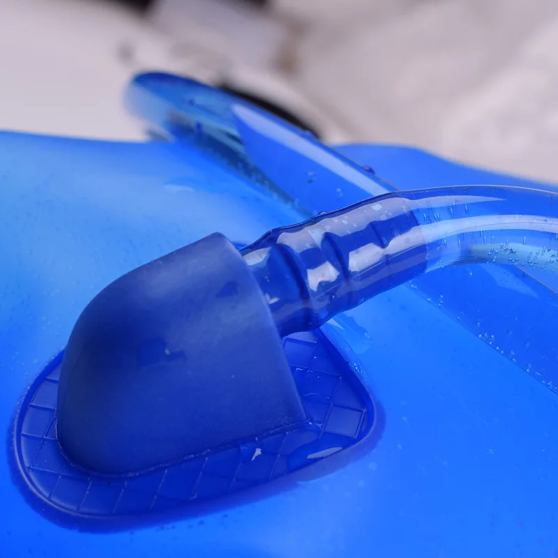 Nature hike 2L Portable Bike Water Bladder Hydration Drink Bag Cycling Camping Hiking Outdoor Sports Riding Bags with PE Pipe Nature hike 2L Portable Bike Water Bladder Hydration Drink Bag Cycling Camping Hiking Outdoor Sports Riding Bags with PE Pipe