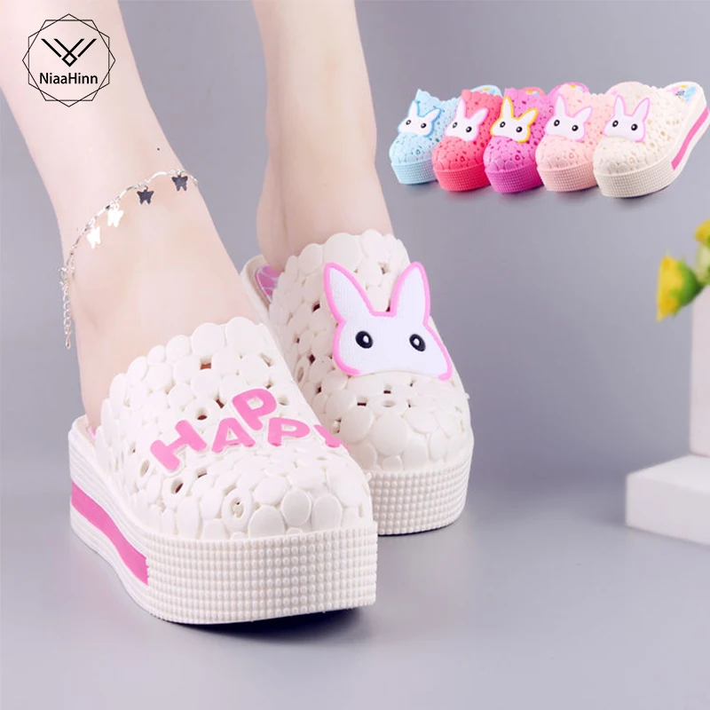 

New Breathable Soft Medical Doctors Nurses Surgical Shoes Protective Shoes Operating Room Lab Slippers Work Flat Medical Clog