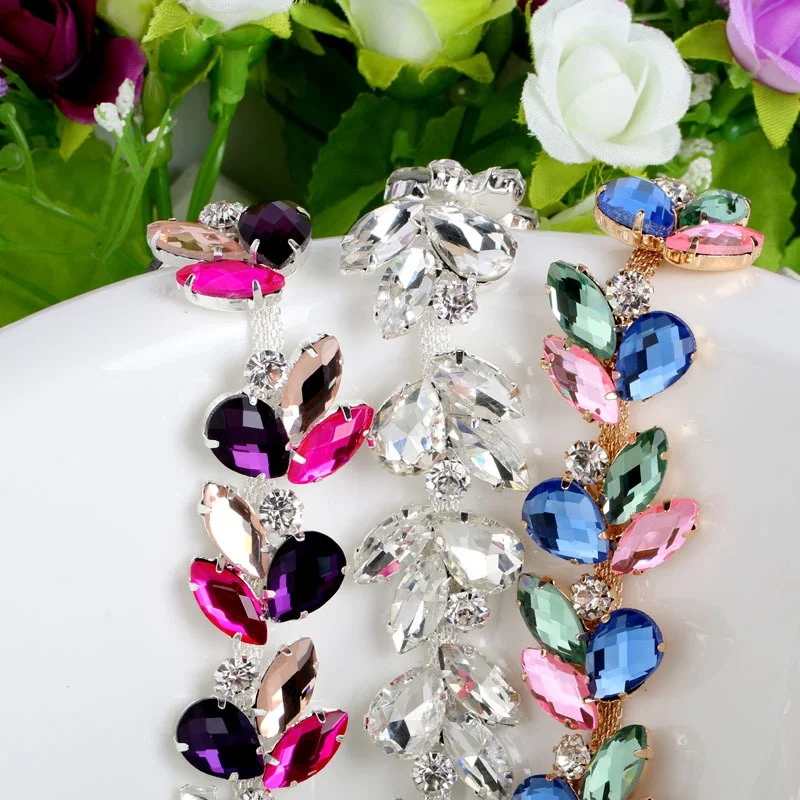 

Free Shipping 2yards 2cm Sew on Rhinestone Chain Bridal Sash Rhinestone Applique, Wedding Applique,Rhinestone Trimming YJ88