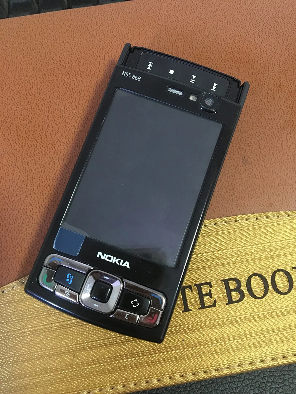 15 шт./лот мобильный телефон Nokia N95 8GB 3G 5MP Wifi GPS 2,8 ''экран GSM телефон