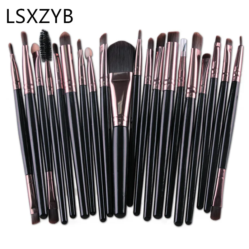 makeup brush travel