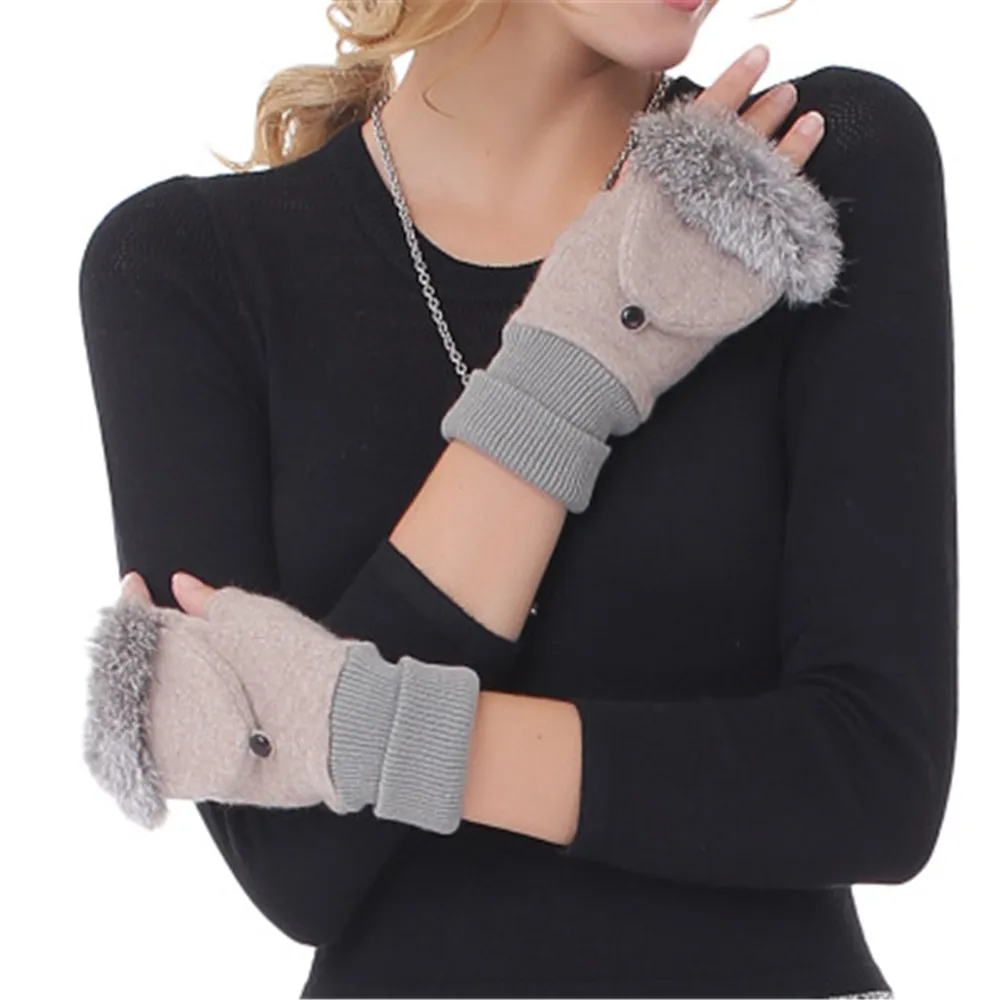 Fashion Cute Women GLOVE WITH Rabbit Fur in Women's Gloves from