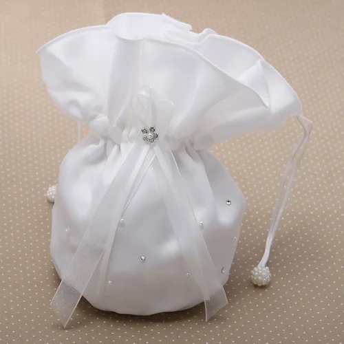 

Ivory Color Satin Material Elegant Wedding Bridal Shower Party Money Bags with Rhinestone Jewelry Bag Lady gift bag
