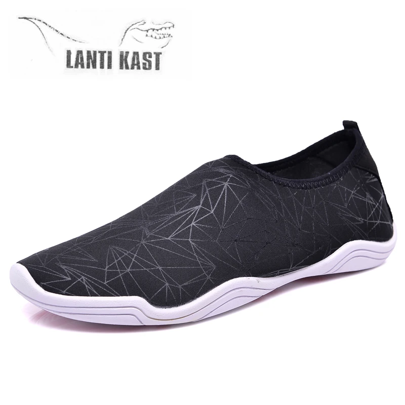 أحذية ماء الرجال النساء أكوا أحذية في الهواء الطلق أحذية الشاطئ زائد حجم بيرفوت رياضة الصيد سباحة متعددة الوظائف الأحذية