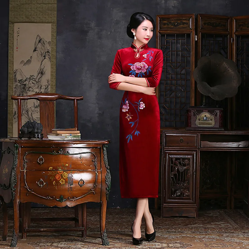 Red Cheongsam Long Qipao Women Chinese Traditional Dress Oriental Style
