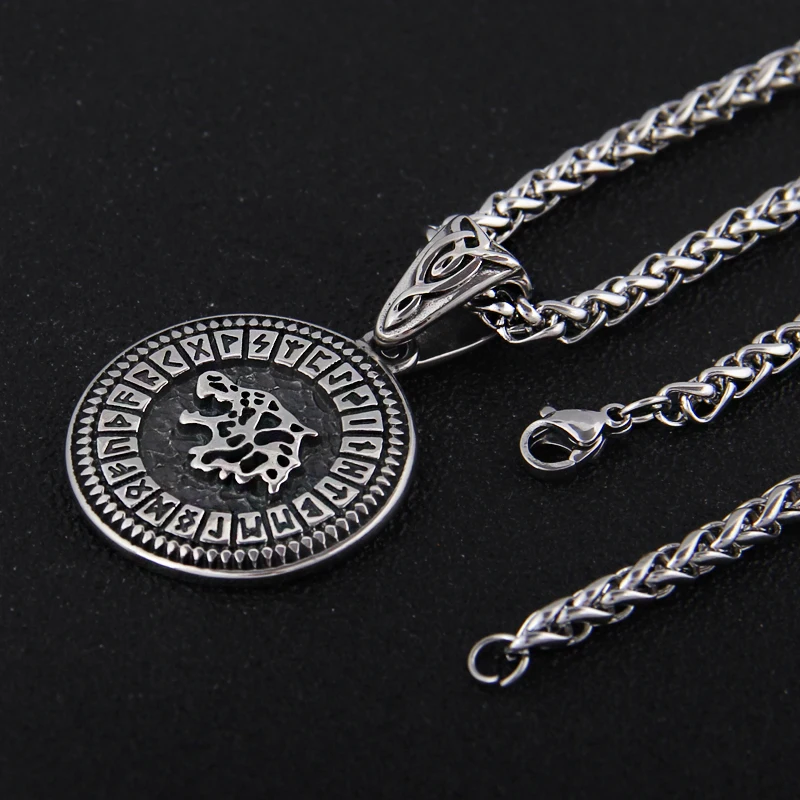 

dropshipping stainless steel viking Norse Rune Round pendant necklace Celtic knot Wolf necklace Men gift