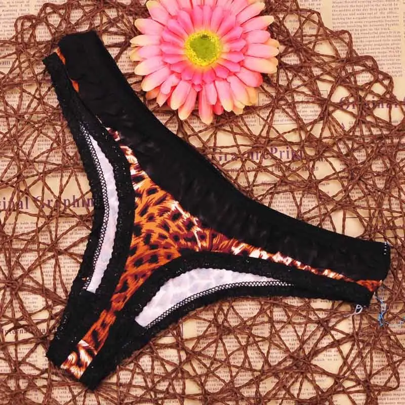 New multi-color Sexy cozy comfortable Lace Briefs thongs Underwear Lingerie for women 1pcs ah110