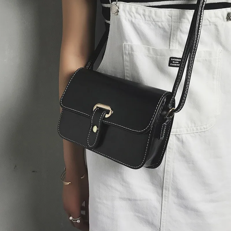 

New Solid Leather Bag Rivet Crossbody Bags For Woman Flap With Lock PU Messenger valentine bags Red Mini Girls cut Bag