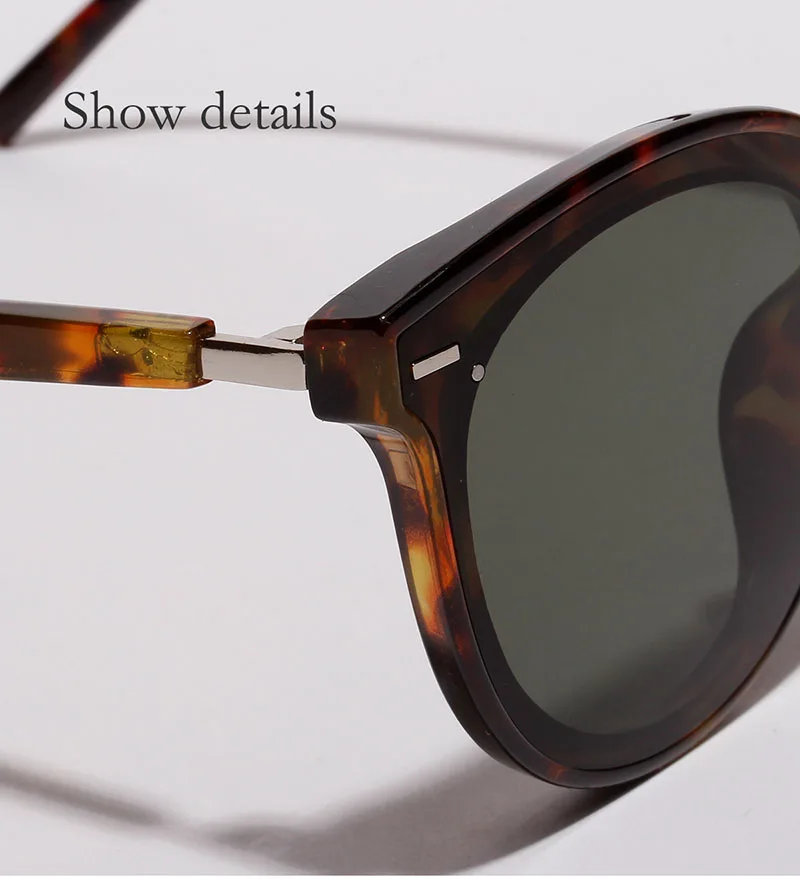 10281431196_982709832