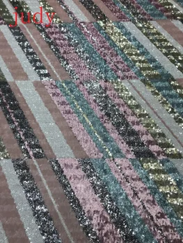 

stock Embroidered cloth Mosaic patterns mixed with sequins of color for wedding dress fashions HY09#