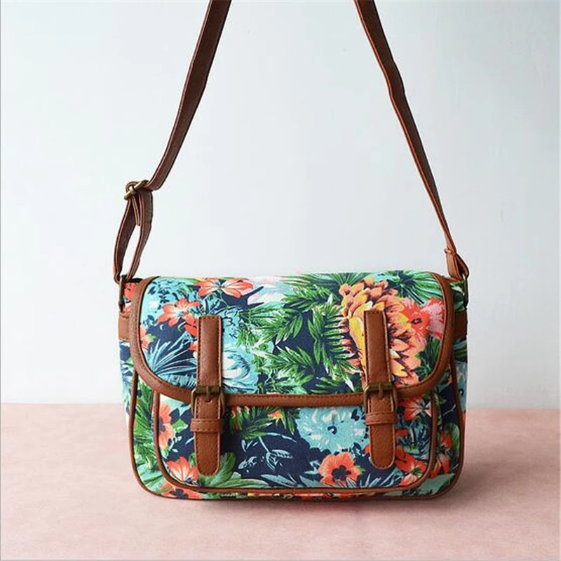 2017 Brand Women Canvas Messenger bags Girls Floral Print Crossbody Shoulder bags Ladies Small Handbags And Purse Sac A Epaule