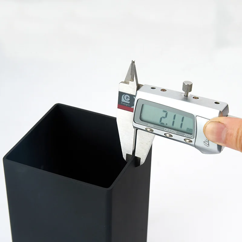 AUSWIND European Classical Black oiled bronze