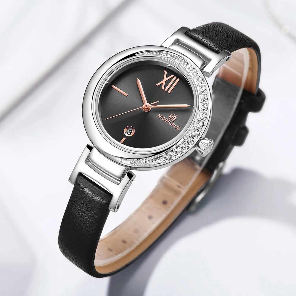 Kopen NAVIFORCE Top Merk Vrouwen Horloge Bloem Dames Horloge Lederen Band Armband Vrouwelijke Klok Nieuwe Relogio Feminino