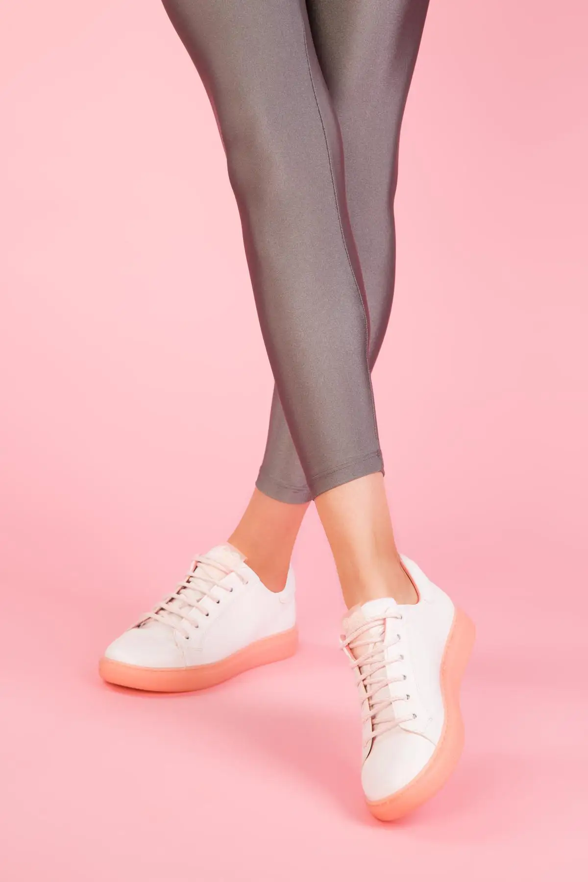 

Soho Casual Women Autumn Lace-up Sneaker Shoes White Sports Fashion Vulcanized Shoes 12919