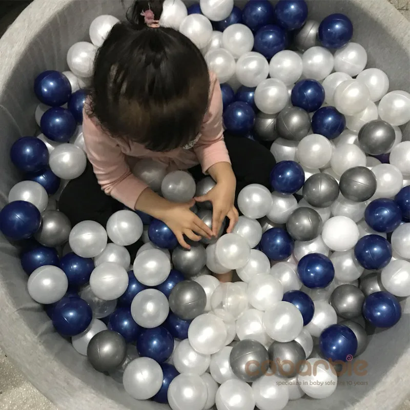 

80pcs per Lot Silver Gold Soft Plastic ToyBalls Water Pool Ocean Wave Ball Baby Funny Toys Stress Air Ball Outdoor Fun Sports
