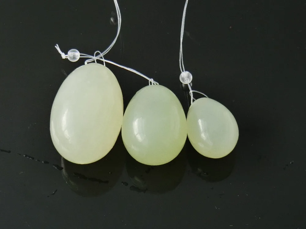 

3Pcs Drilled Natural Xiu Yan Jade Yoni Egg For Kegel Exercise Pelvic Floor Vaginal Muscle Stimulator Jade Egg Exerciser Green