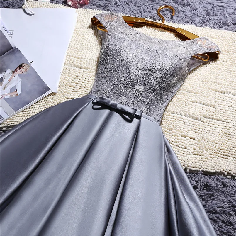 

Vintage Lace Sequied Bridesmaid Dresses With Sleeves Gray / White / Champagne Bridesmaid Dresses Elegant Short Party Gowns