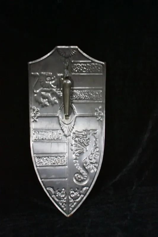 S1032 HANDMADE MEDIEVAL MATTE SILVER IRON SNAKE FLYING DRAGON SHIELD 15.4 X27.7