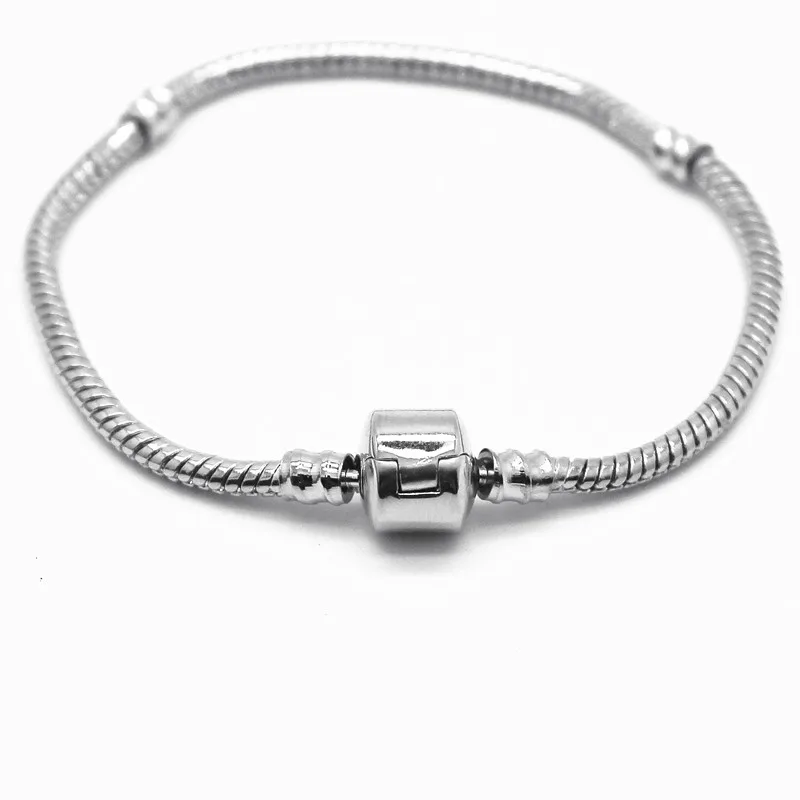bracelet or pandora bracelet or pandora