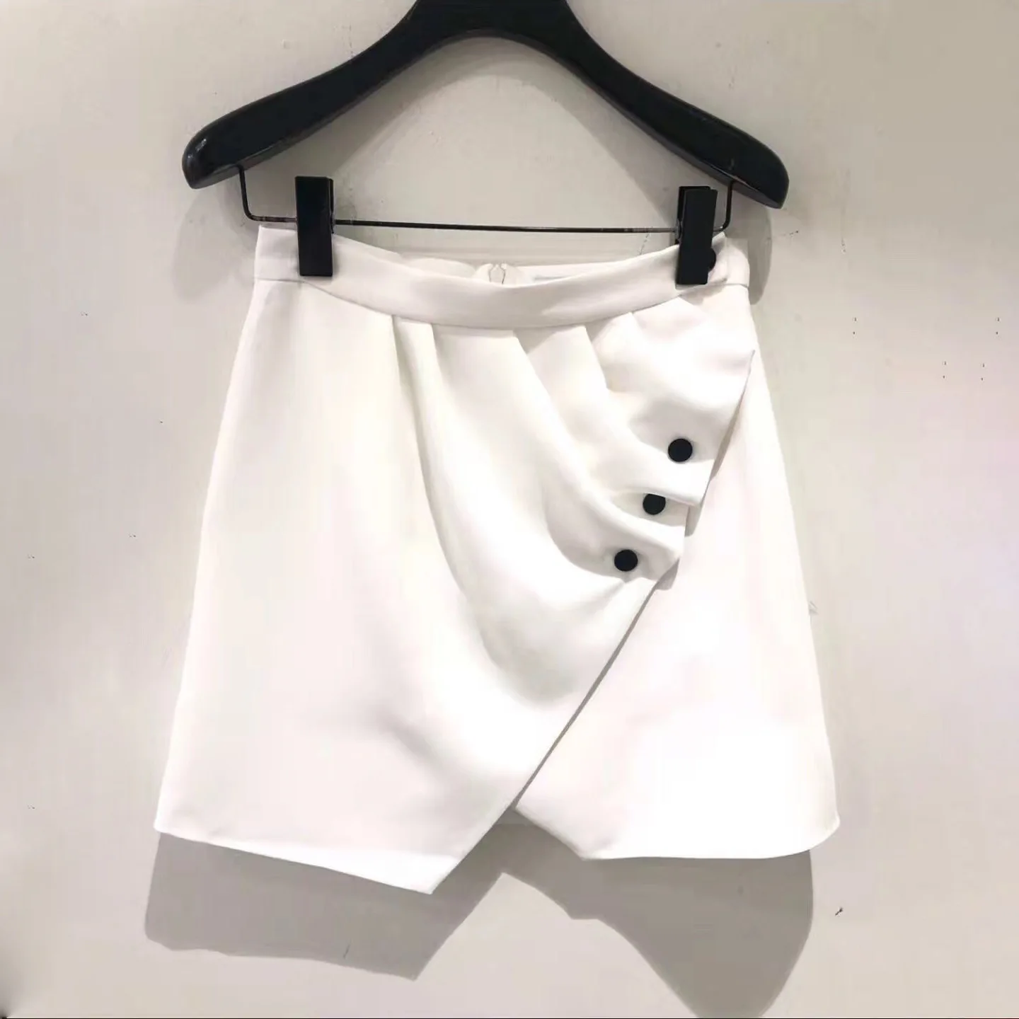 

2019 New Spring College Wind Fold Button Decorative Open-forked Women's Half-length Fashion Skirt Women