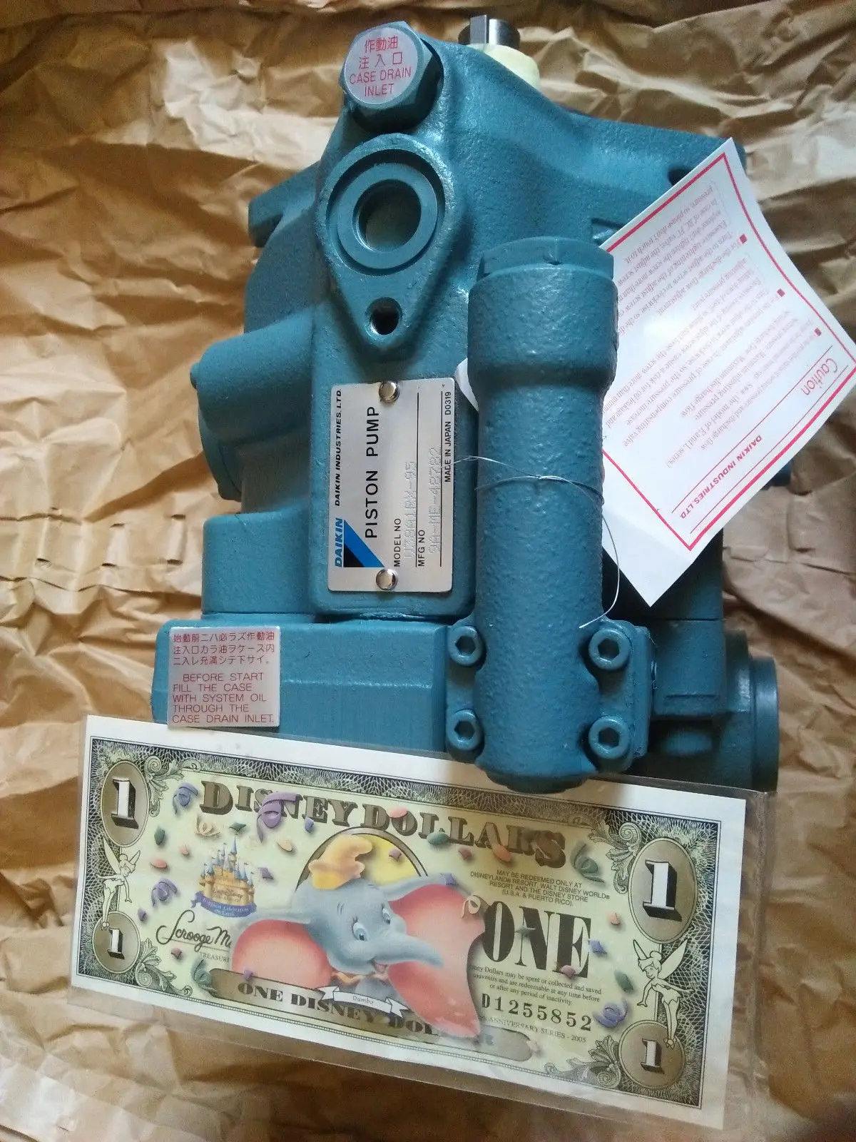 

Daikin V38A1RX-95 PUMP