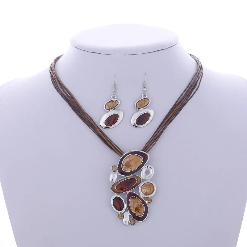 Colorful Gem Pendant Beads Jewelry Set 