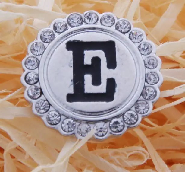 2 шт./лот первоначального A-S греческий буквенный Алфавит украшения с кнопкой из металла с украшением в виде кристаллов 18 мм Кнопка подходит для браслета с защелкой смесь - Окраска металла: E