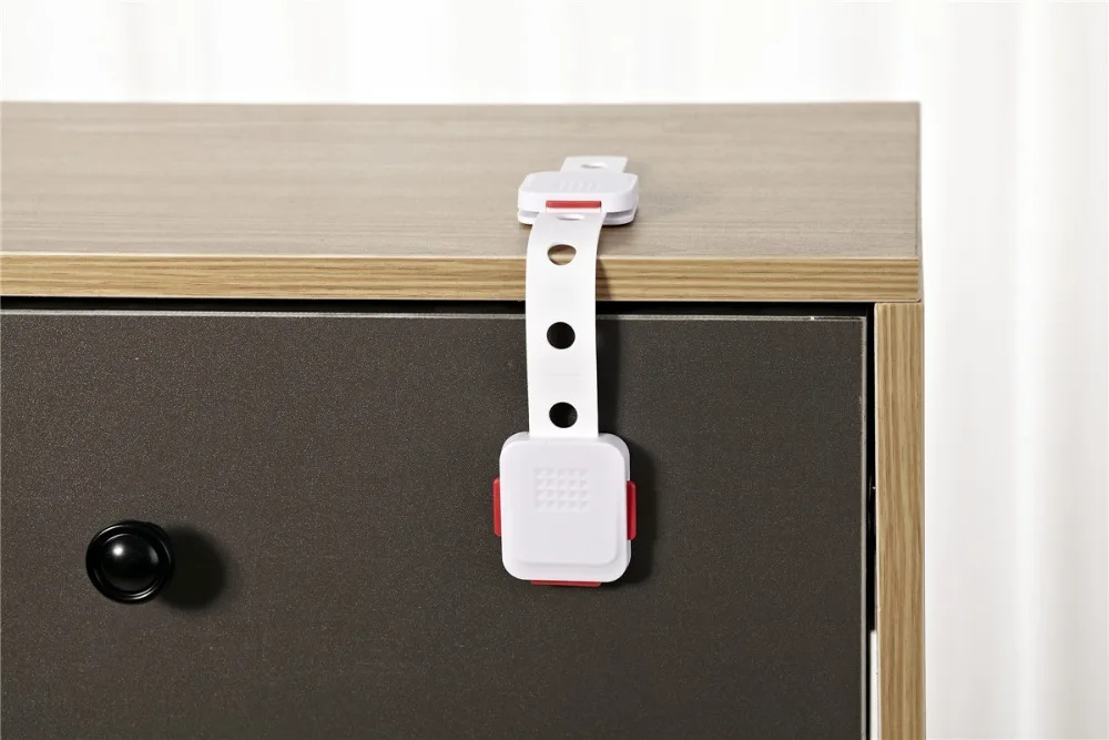 Child lock protection of children 2