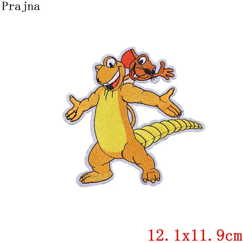 Небесно-голубой Prajna Sesame Street Elmo Patches Iron-On Embroidered Patch Cute Monkeys Accessories For Clothing DIY Stickers On Kids T-shirt - Цвет: Небесно-голубой