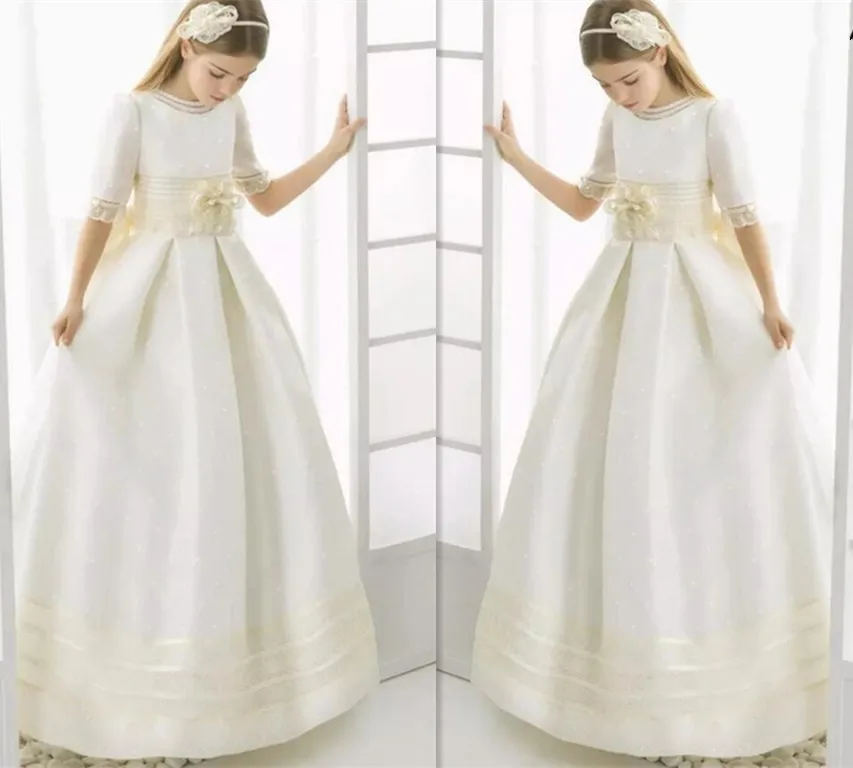 

New Arrival Little Girls Holy First Communion Dresses for Girls Lace Applique Floor Length Girls Princess Dress for Wedding
