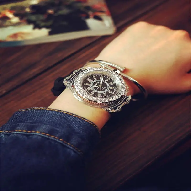 

Women Men Silicone Band High quality Quartz Sport illuminate Candy/Jelly Color Wrist Watch Fashion Accessories Jewelry Watches