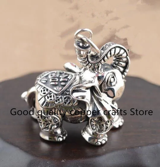 Изысканный тибетский серебряный резной слон маленький кулон