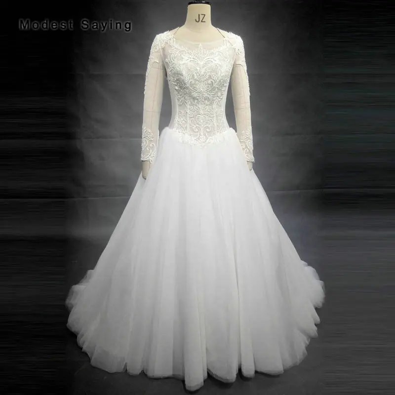Elegant Ball Gown Lace Wedding Dresses 2018 with Dropped Waist Ivory