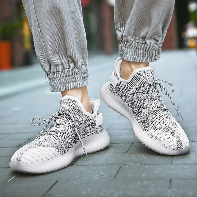 mens sports shoes (43)