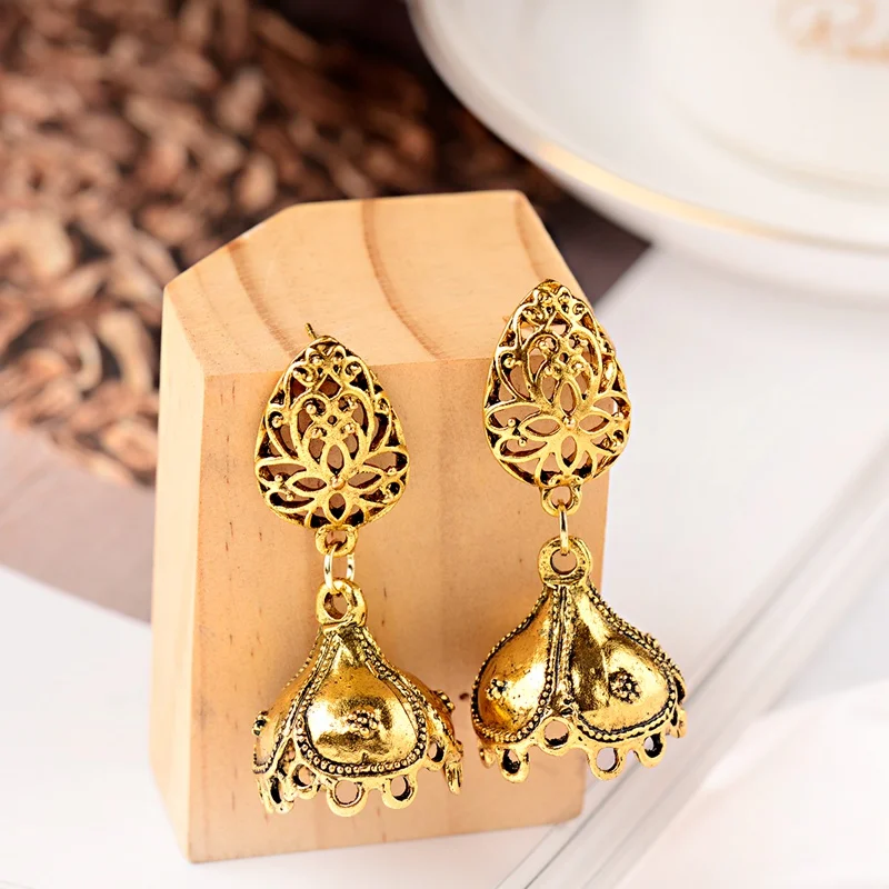 DOUVEI, винтажные золотые индийские серьги для женщин, Jhumka, серьги, классические, Роскошные, массивные, полые серьги ohringe HXE076