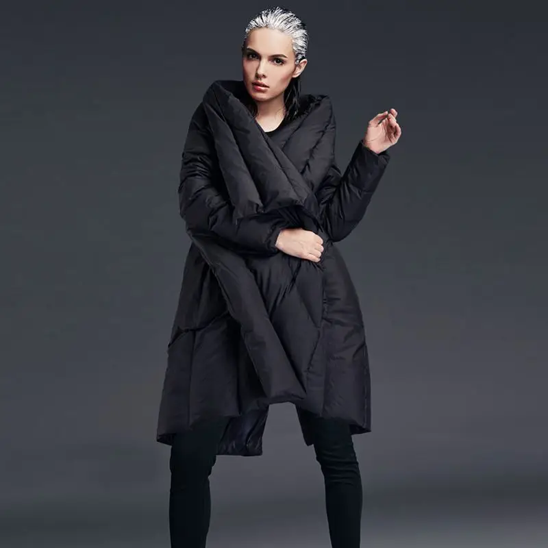 Женское свободное черное пуховое пальто, куртки, Европейская мода, подиумный дизайн, женское пуховое пальто с разрезом сзади, большие размеры