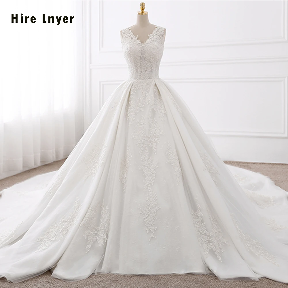 

NAJOWPJG 2019 New Design V-neck Lace Up Ivory Bridal Gowns Trouwjurk Gorgeous Chapel Train Lace Appliques Princess Wedding Dress