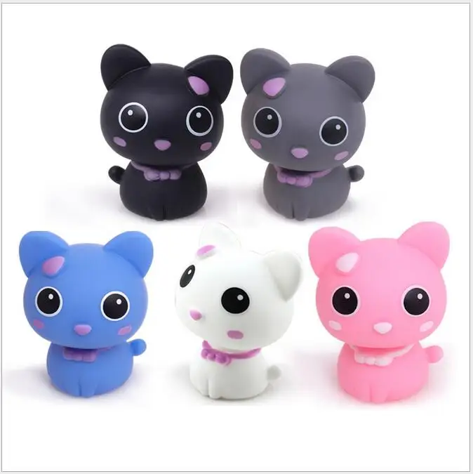 1pcs Super Cute Little Cats Toy Model Dolls 12cm Lovely Cute Automobile Head Shaking Action