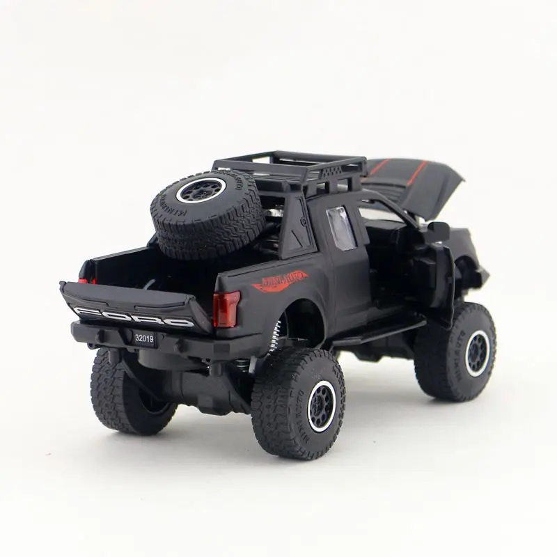 Ford F-150 Off Road (19)
