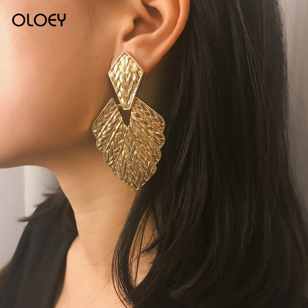 

OLOEY Punk Drop Earrings For Women Fashion Retro Geometric Long Earrings Female Exaggerated Alloy Party Splicing Wheat Jewelry