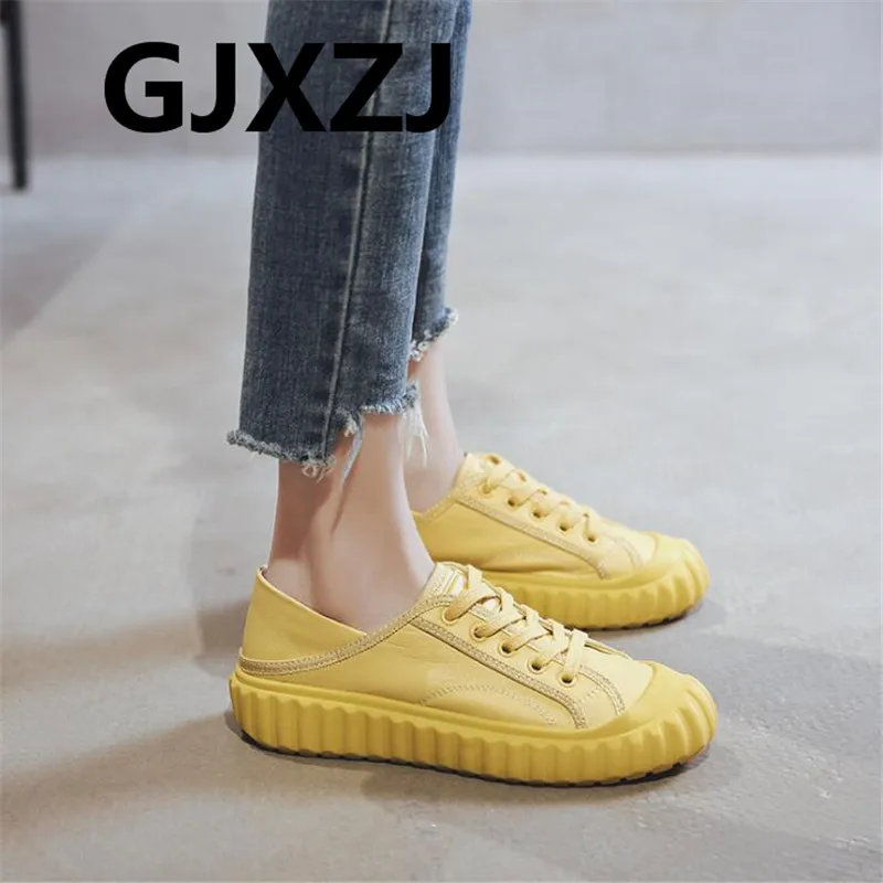 

Outdoor soft bottom breathable comfort wild spring and summer new leather small white flat bottom casual shoes