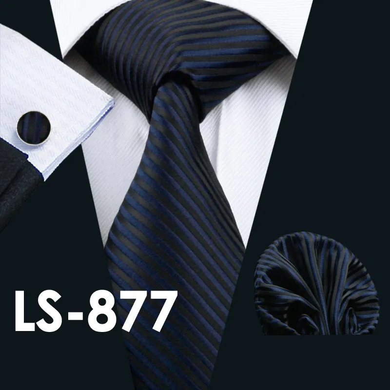 877