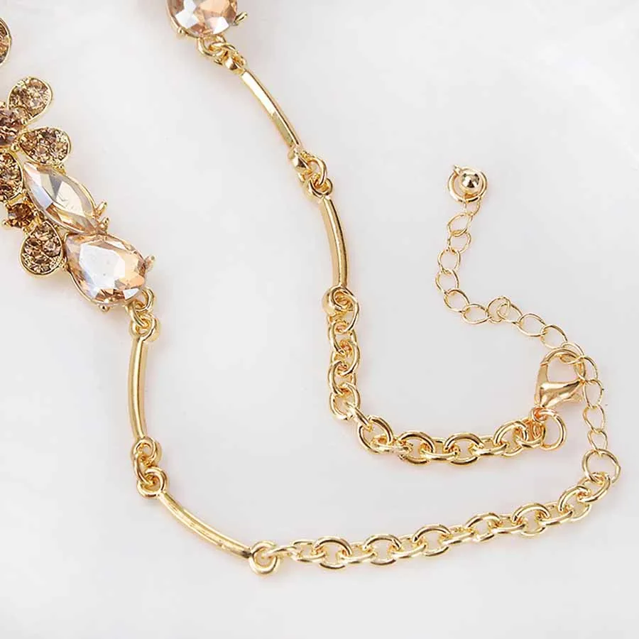 aretes de mujer modernos 2018