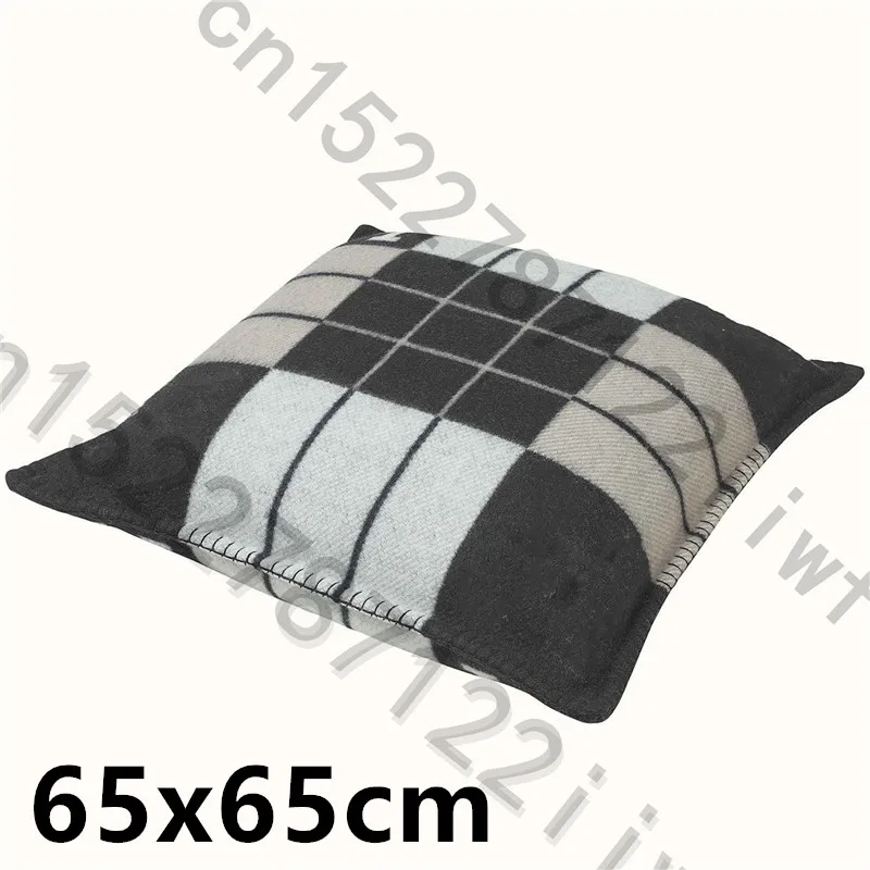 Новое кашемировое Клетчатое одеяло, вязанное крючком, мягкий шерстяной шарф, шаль, портативный теплый диван, кровать, флисовое вязаное розовое одеяло, наволочка - Цвет: 65cm Srtipe Black