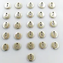 130pcs double side round Gold Disc Pendant Alphabet A-Z Letter Tag Charms Stamp Initial Jewelry,10mm Beads For Jewelry Making